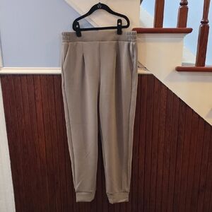 Avia Women's SubaKnit Pleated Joggers Gray